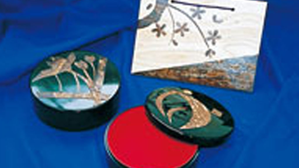 Akita Furusato village traditional crafts
