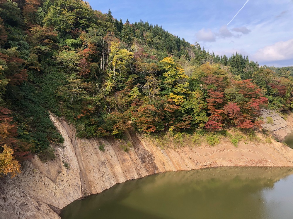 Omatsukawa Dam Park