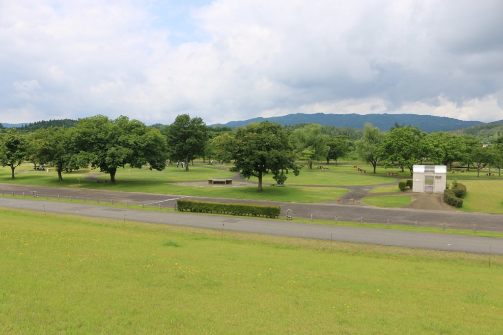 雄物川河川公園
