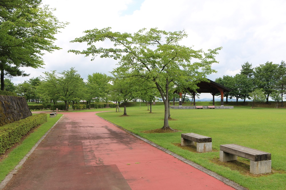 鍛冶台いこいの森